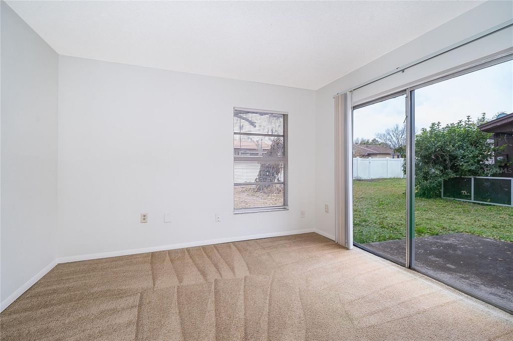 Image 7 of property listing at 7876 GUARDSMEN STREET, Orlando, FL 32822