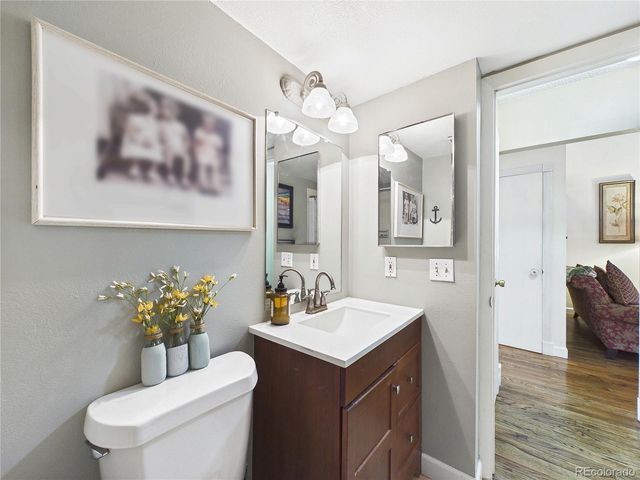 6414 S Lee Court, Littleton, CO 80127