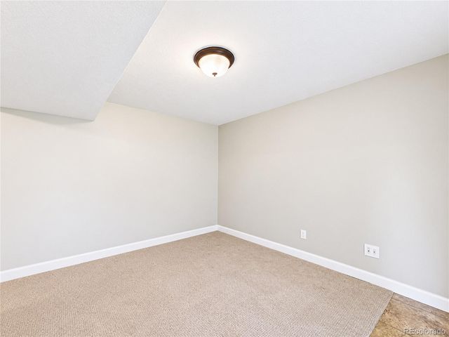 6414 S Lee Court, Littleton, CO 80127
