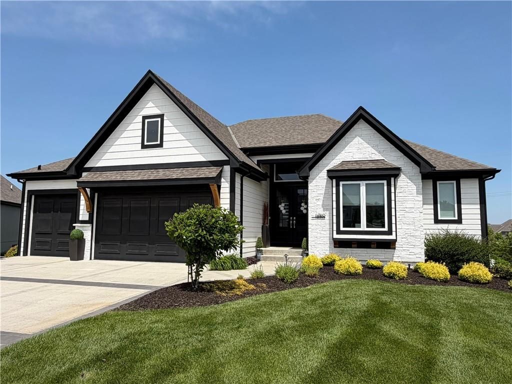 14510 S Parkhill Street, Olathe, KS 66062