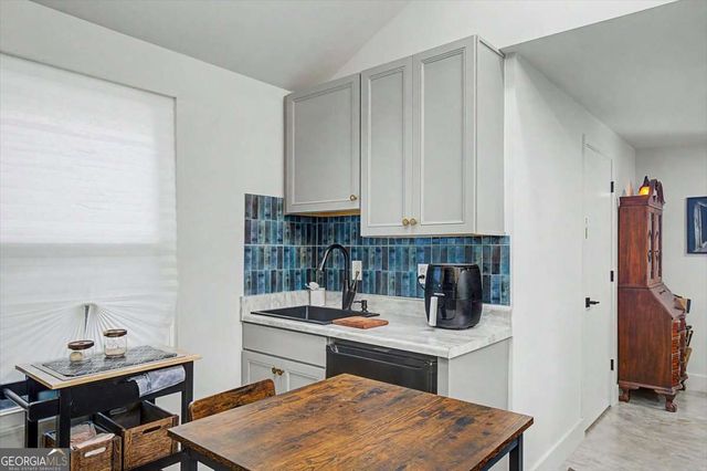 210 Battery Way, Savannah, GA 31410
