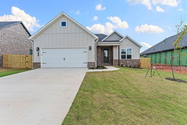 1901 Ferguson Street, Pea Ridge, AR 72751
