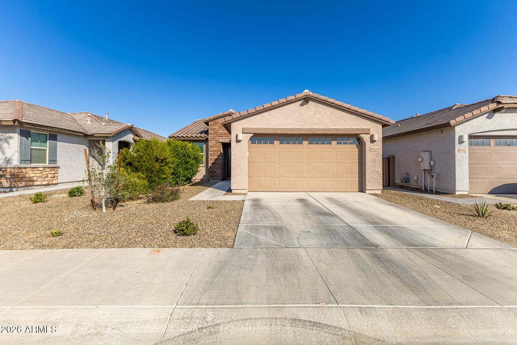 16828 W LAS PALMARITAS Drive, Waddell, AZ 85355