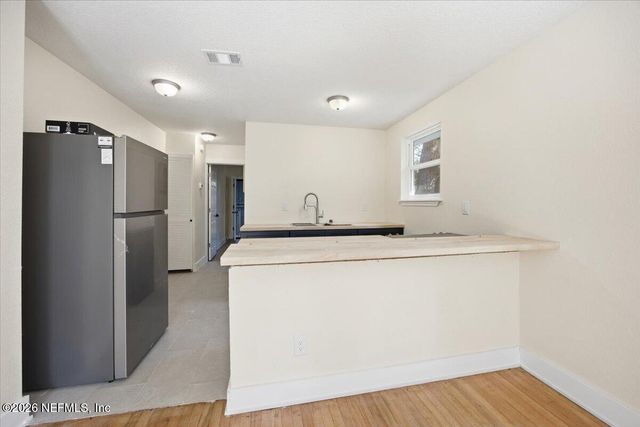 2949 ERNEST Street, Jacksonville, FL 32205