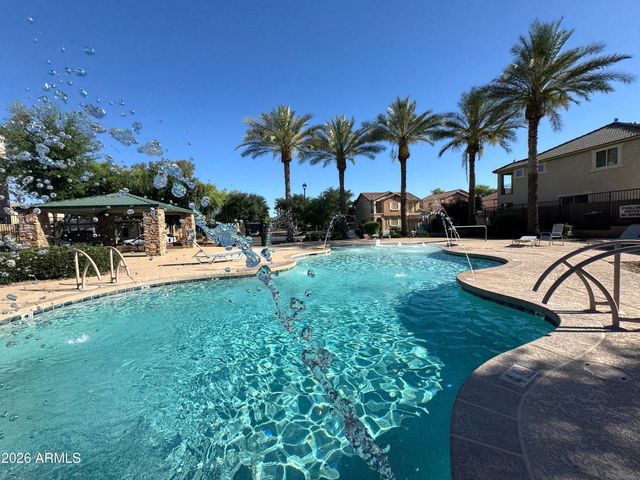 4131 E OAKLAND Street, Gilbert, AZ 85295