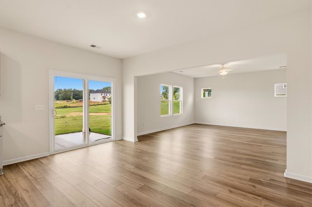 5018 Radley Road, Chesnee, SC 29323