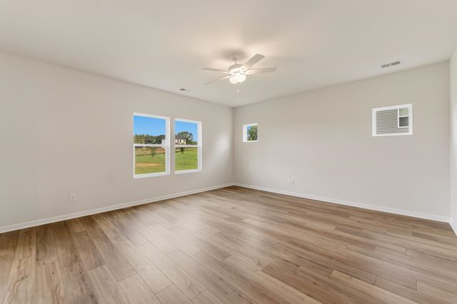 5018 Radley Road, Chesnee, SC 29323