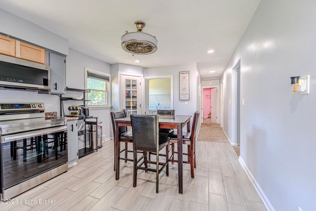 5004 Fury Way, Louisville, KY 40258