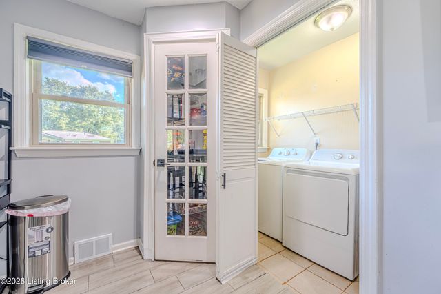 5004 Fury Way, Louisville, KY 40258