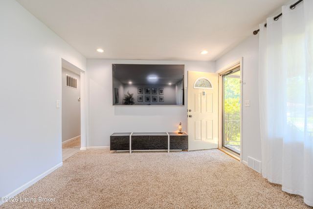 5004 Fury Way, Louisville, KY 40258