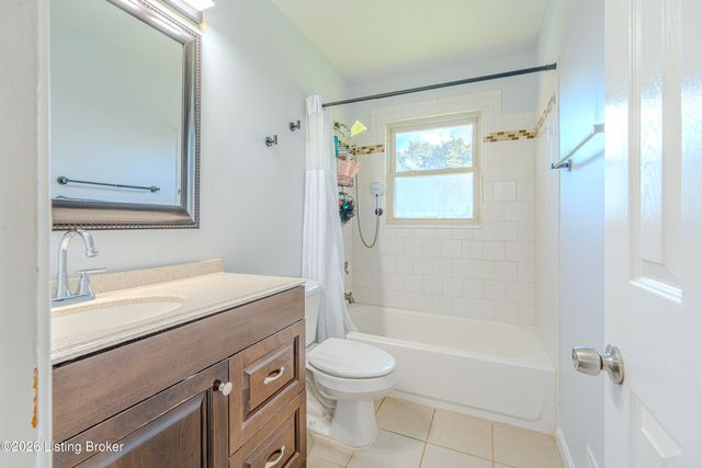 5004 Fury Way, Louisville, KY 40258