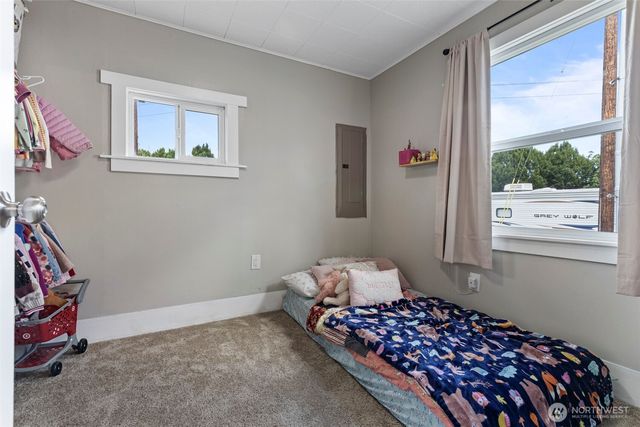 706 Harrison Street, Sumner, WA 98390