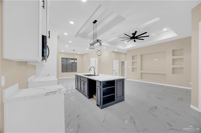 4306 Vida Santa, Weslaco, TX 78596