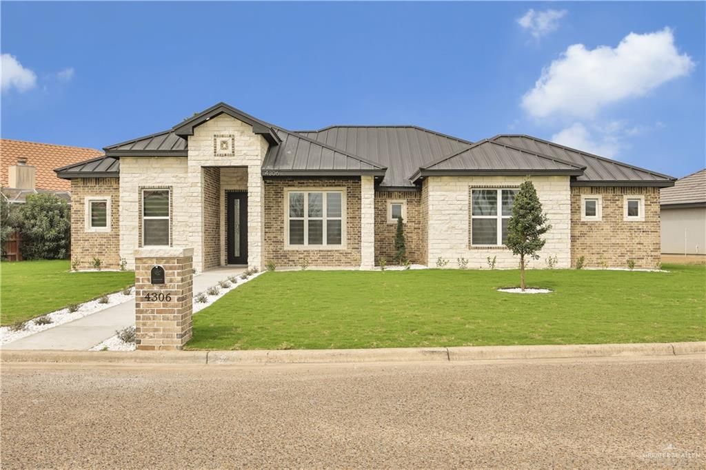 4306 Vida Santa, Weslaco, TX 78596