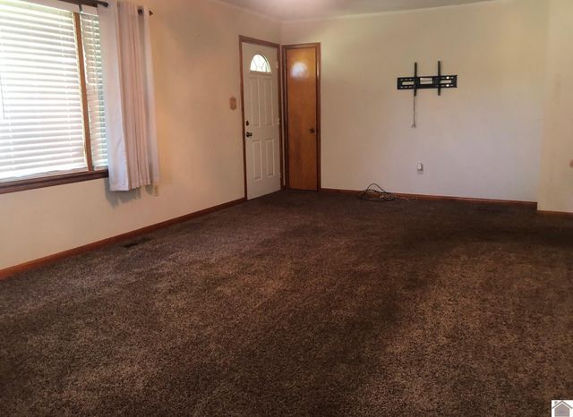 82 Hopewell Road, Kuttawa, KY 42055