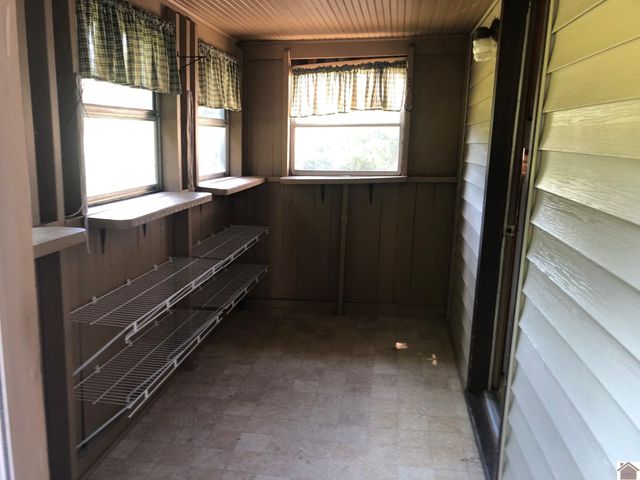 82 Hopewell Road, Kuttawa, KY 42055