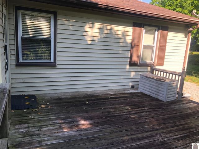 82 Hopewell Road, Kuttawa, KY 42055