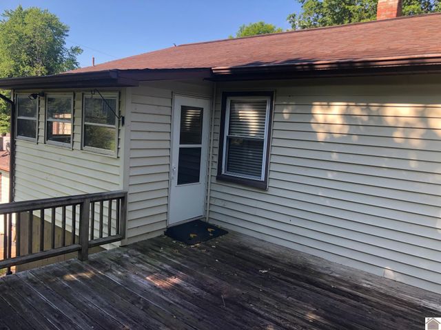 82 Hopewell Road, Kuttawa, KY 42055