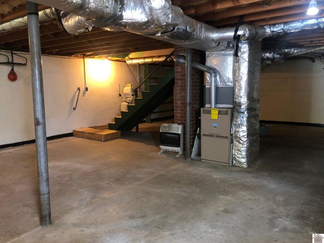 82 Hopewell Road, Kuttawa, KY 42055