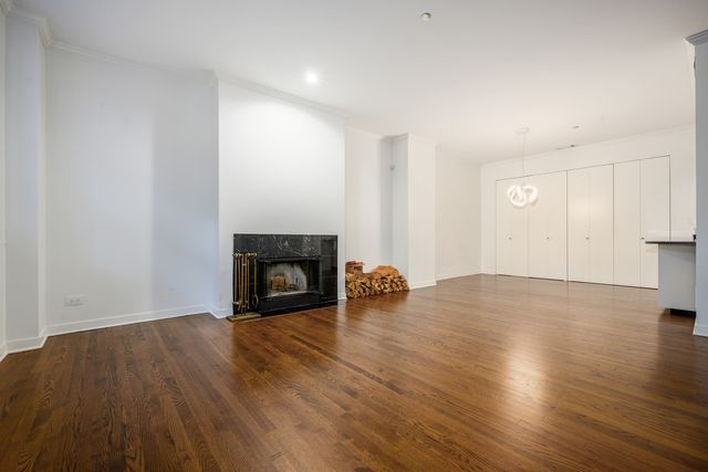 2100 N Racine Avenue 1A, Chicago, IL 60614