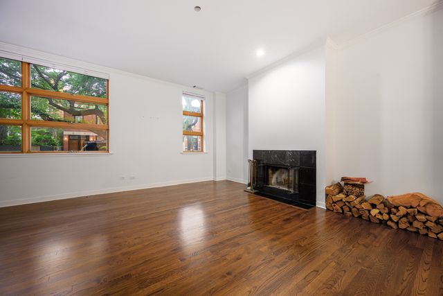 2100 N Racine Avenue 1A, Chicago, IL 60614