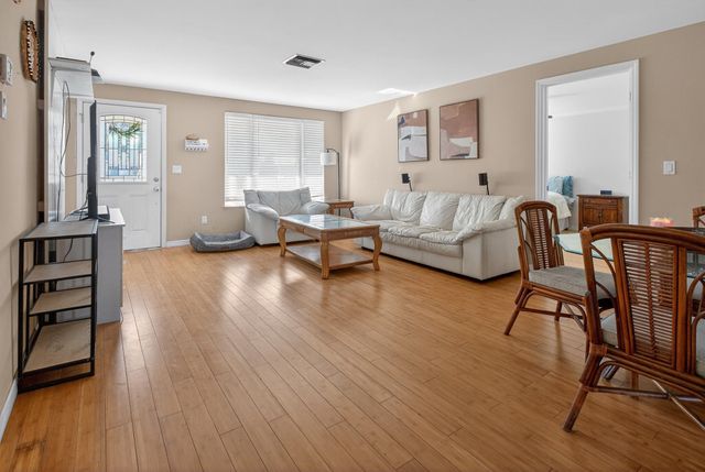 262 Rosario St, St Augustine, FL 32086