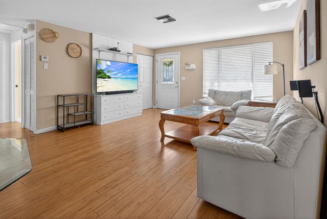 262 Rosario St, St Augustine, FL 32086