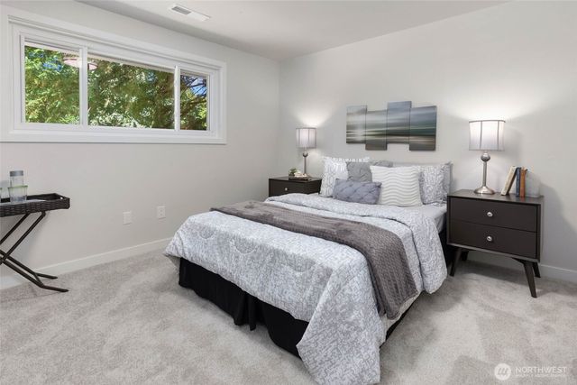 14043 177th Avenue SE, Renton, WA 98059