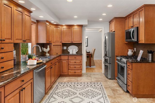 14043 177th Avenue SE, Renton, WA 98059
