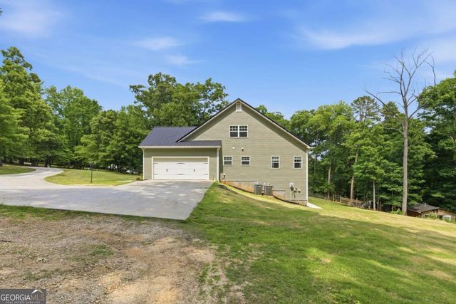 306 Oak Ridge Drive, Maysville, GA 30558