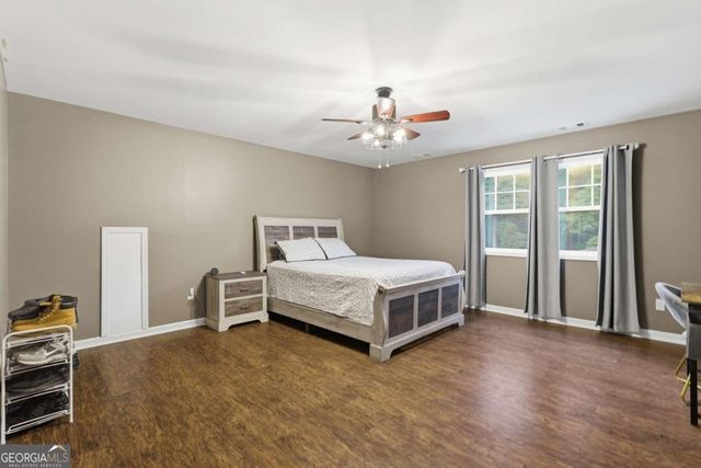 306 Oak Ridge Drive, Maysville, GA 30558