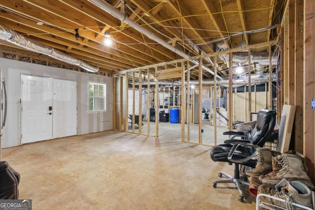 306 Oak Ridge Drive, Maysville, GA 30558
