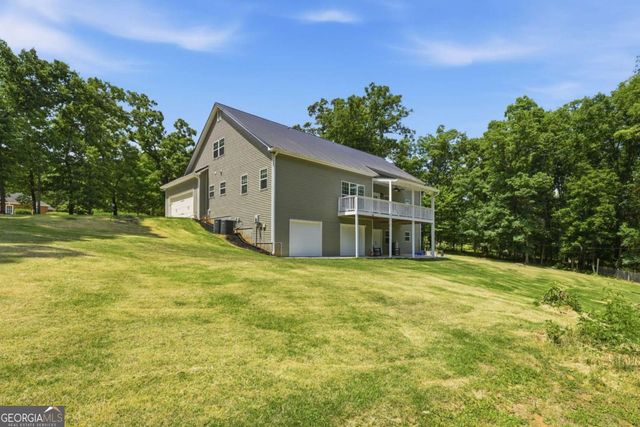 306 Oak Ridge Drive, Maysville, GA 30558