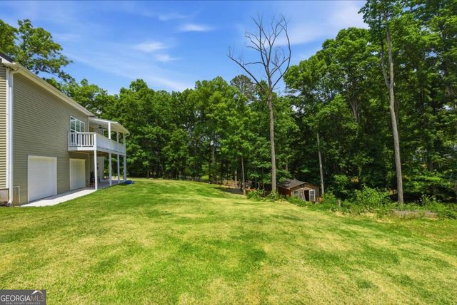 306 Oak Ridge Drive, Maysville, GA 30558