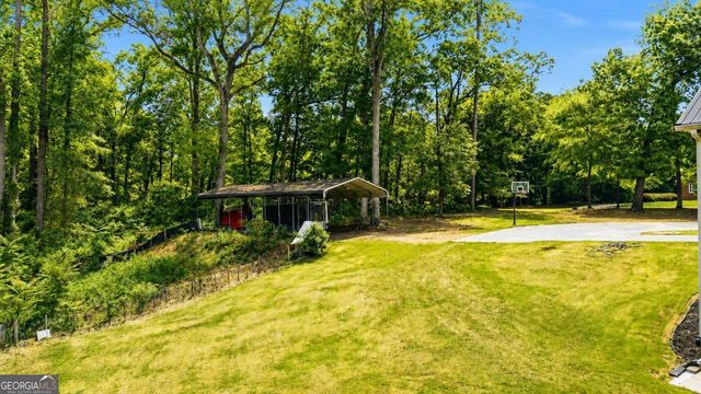 306 Oak Ridge Drive, Maysville, GA 30558