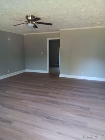 1910 GIBSON Street, Montgomery, AL 36110