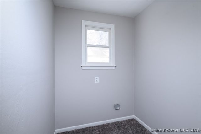 950 Whelan Lane, Jeffersonville, IN 47130