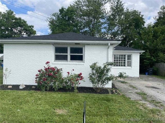 950 Whelan Lane, Jeffersonville, IN 47130