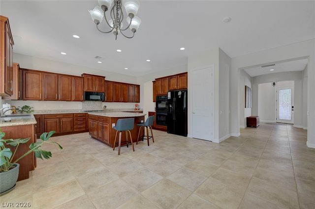 7103 April Wind Avenue, Las Vegas, NV 89131