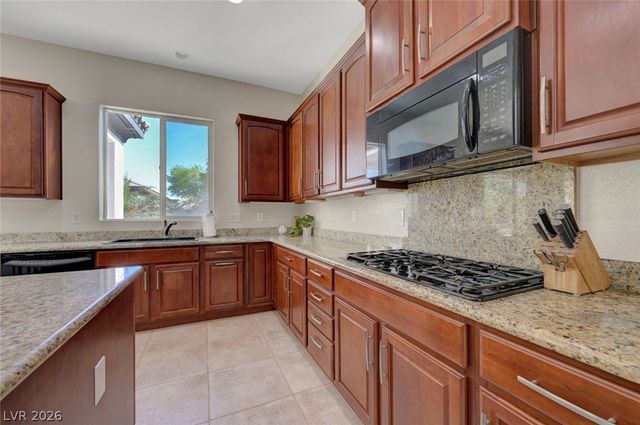 7103 April Wind Avenue, Las Vegas, NV 89131