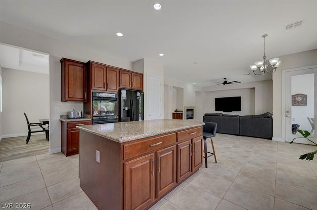 7103 April Wind Avenue, Las Vegas, NV 89131