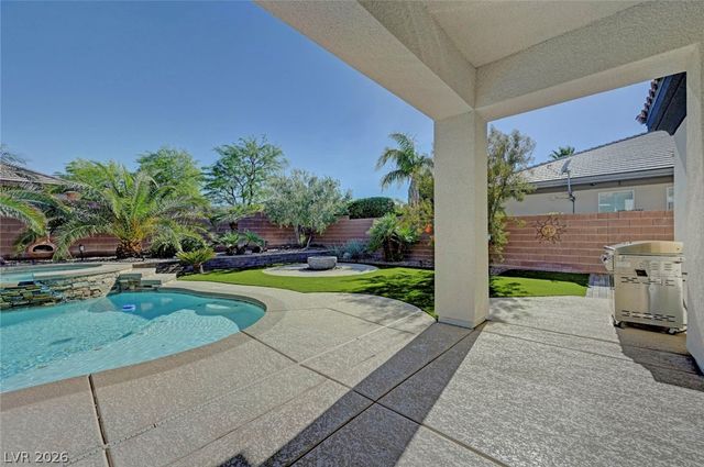 7103 April Wind Avenue, Las Vegas, NV 89131