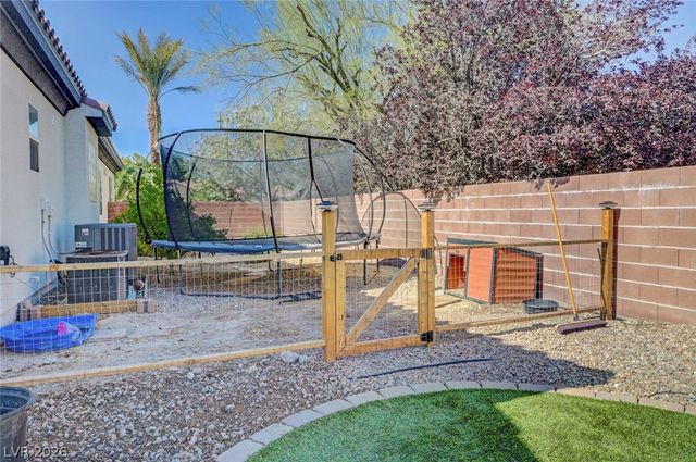 7103 April Wind Avenue, Las Vegas, NV 89131