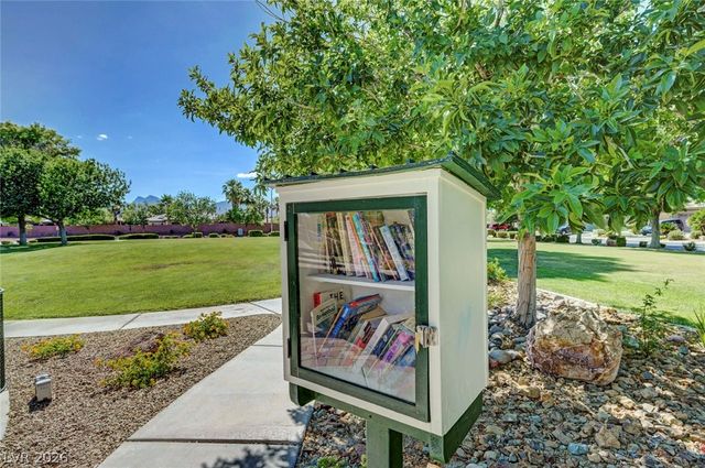 7103 April Wind Avenue, Las Vegas, NV 89131