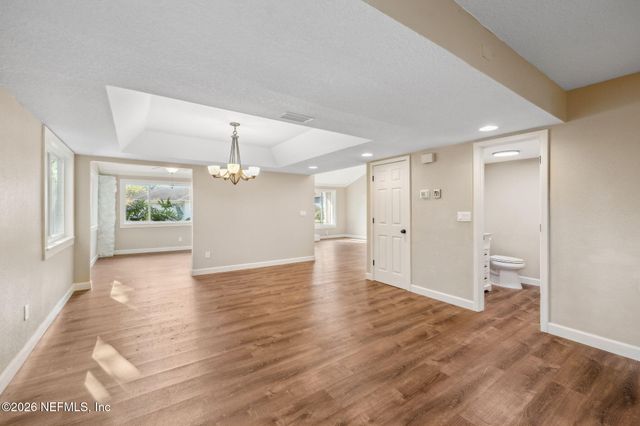 4425 BEACON Drive W, Jacksonville, FL 32225