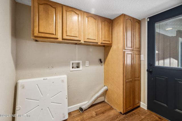 4425 BEACON Drive W, Jacksonville, FL 32225