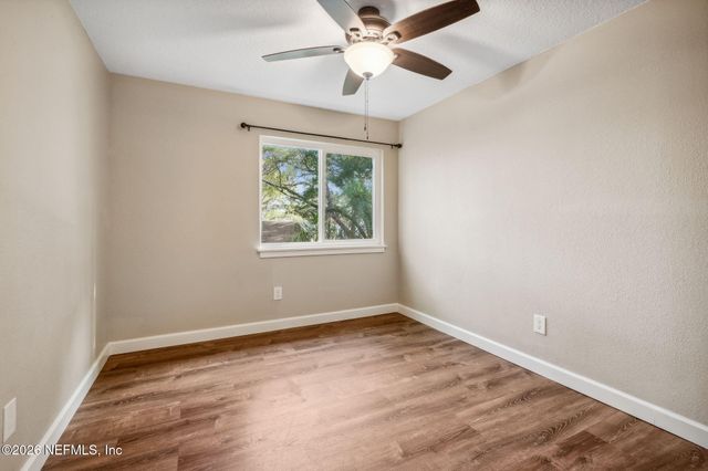 4425 BEACON Drive W, Jacksonville, FL 32225