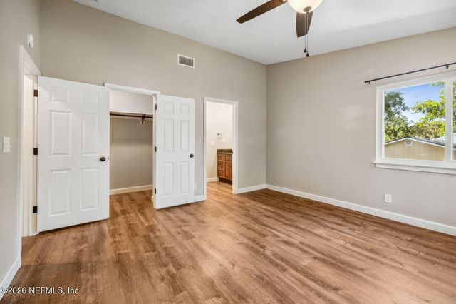 4425 BEACON Drive W, Jacksonville, FL 32225