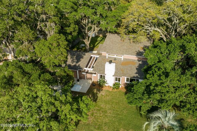 4425 BEACON Drive W, Jacksonville, FL 32225