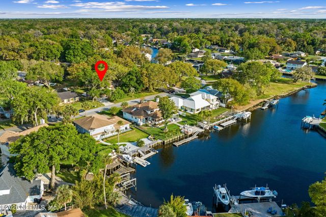 4425 BEACON Drive W, Jacksonville, FL 32225